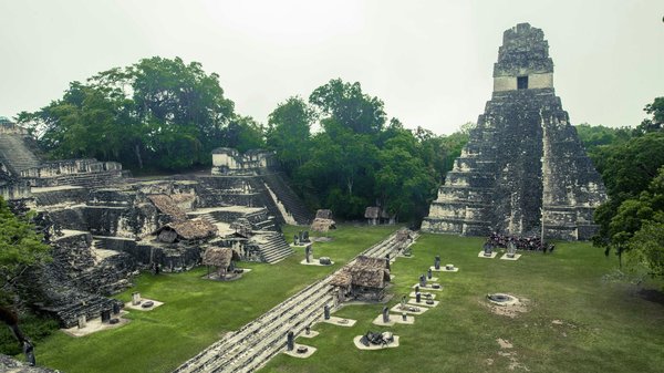 Quelles sont les meilleurs conseils pour une visite des ruines mayas de Tikal au Guatemala?